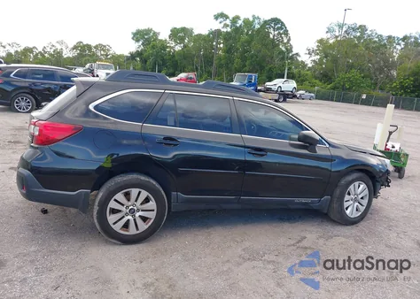 2019 Subaru Outback 2.5I z USA, uszkodzony, nr VIN 4S4BSABC4K3207598